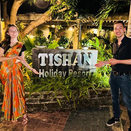 Tishan Holiday Resort Polonnâruvâ Extérieur photo