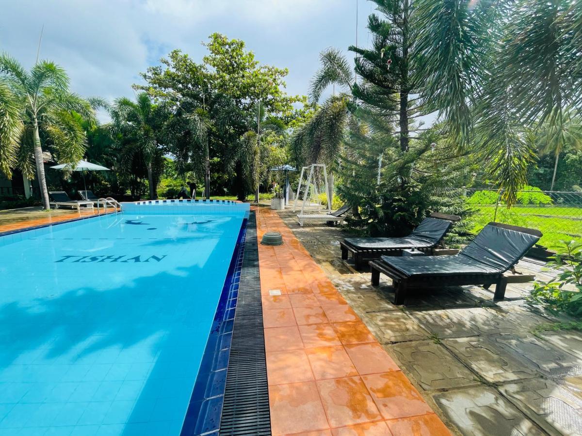 Tishan Holiday Resort Polonnâruvâ Extérieur photo