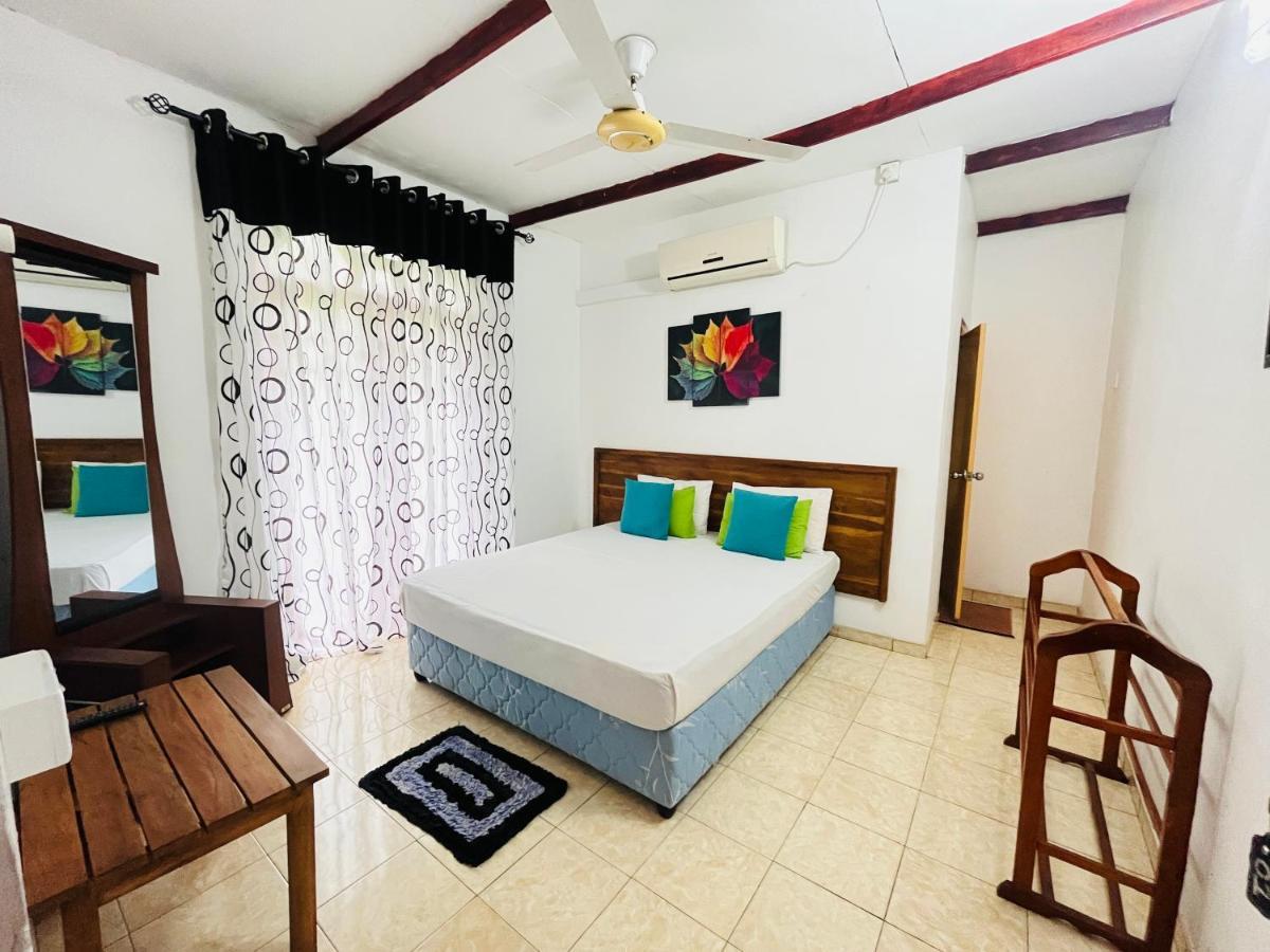 Tishan Holiday Resort Polonnâruvâ Extérieur photo